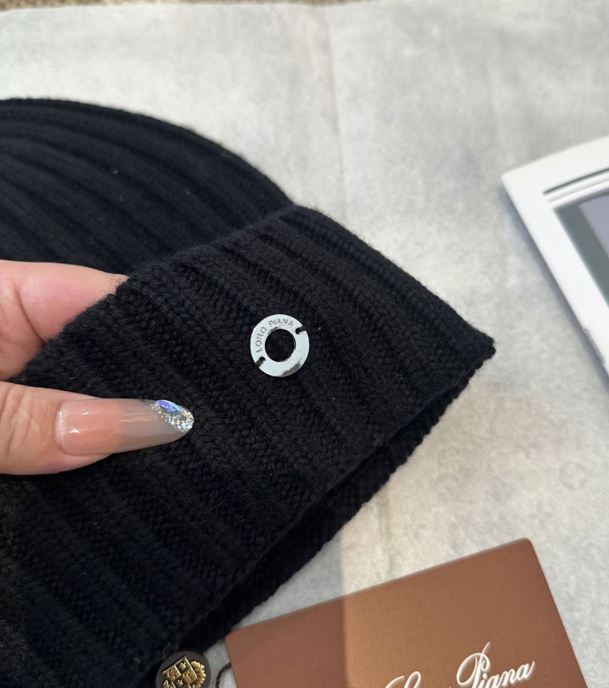 Плетена шапка