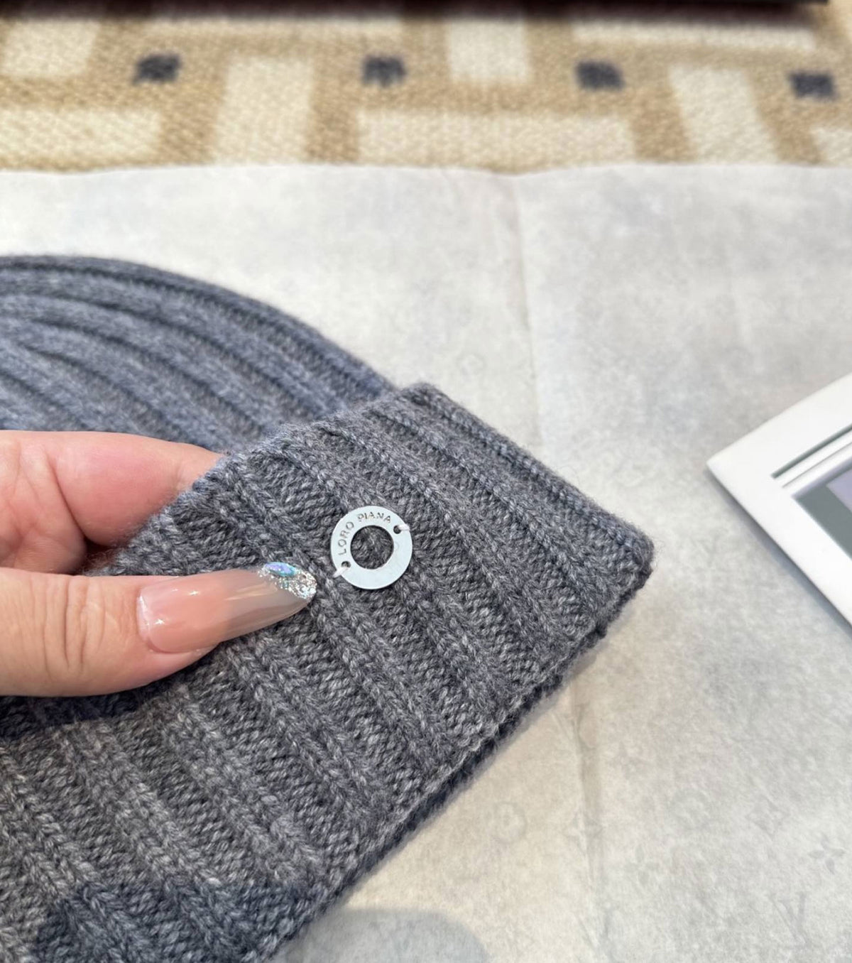 Плетена шапка