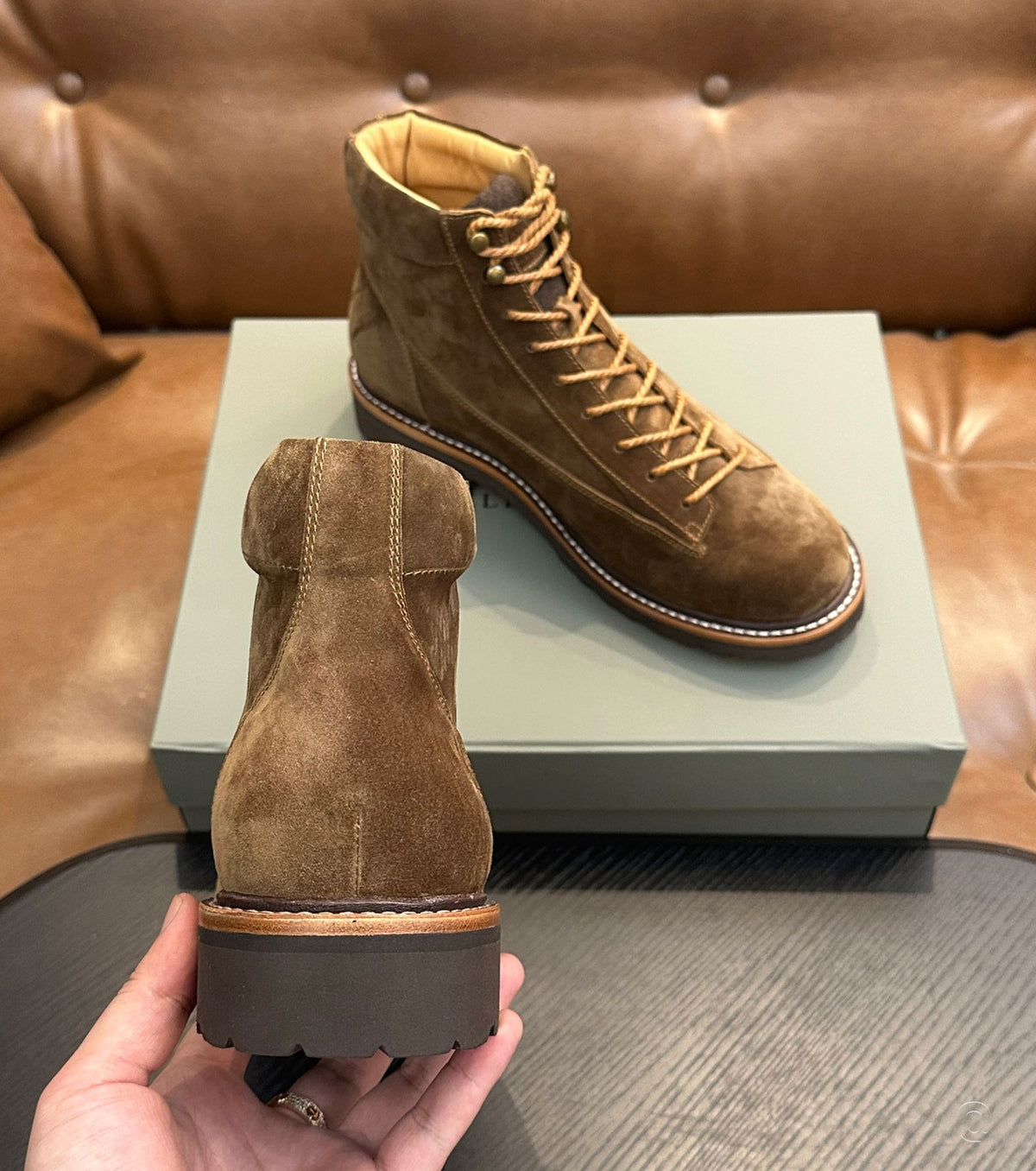 Suede urban outdoor boots