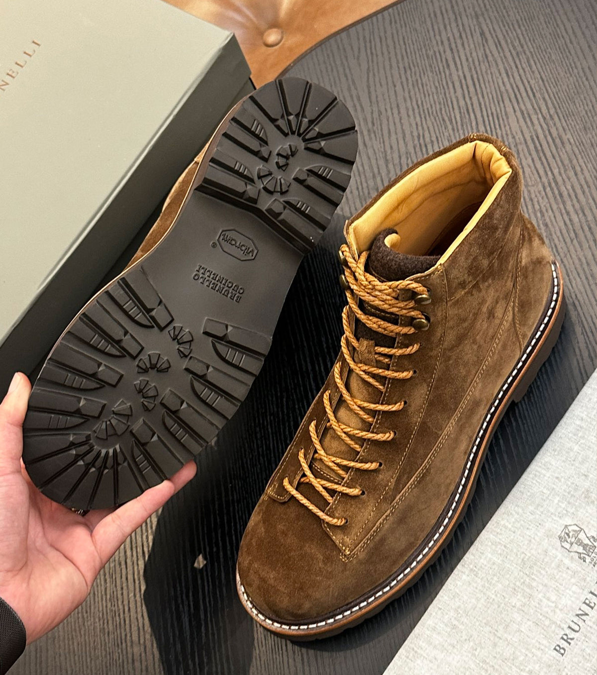Suede urban outdoor boots