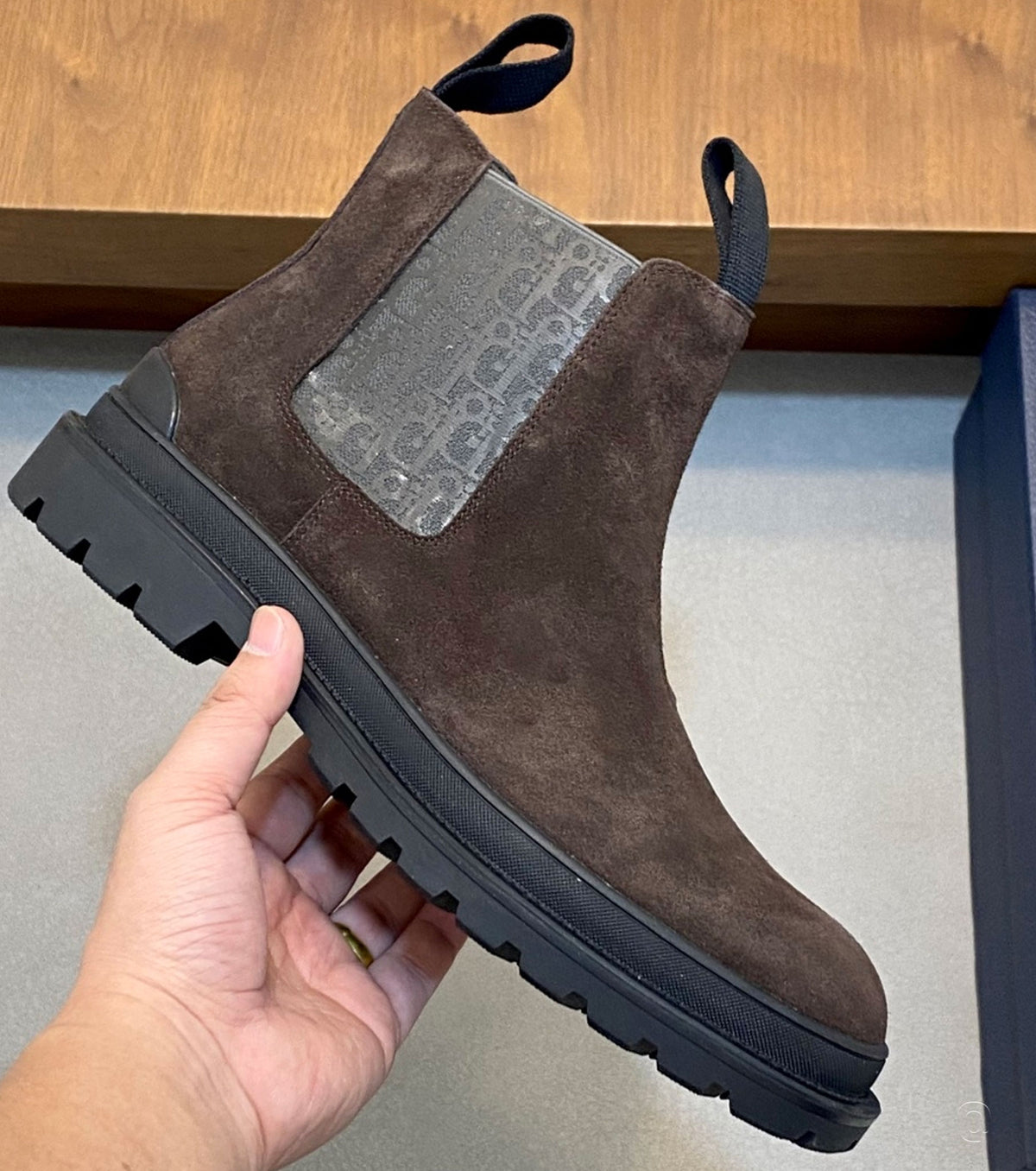 Chelsea boots