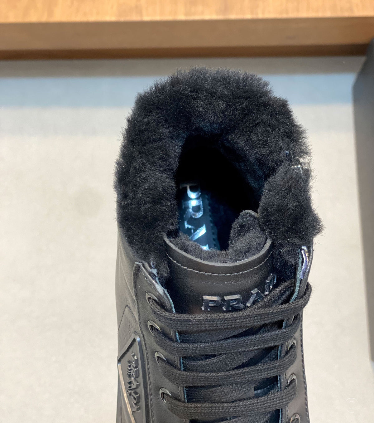 Cassetta Wheel Shoes