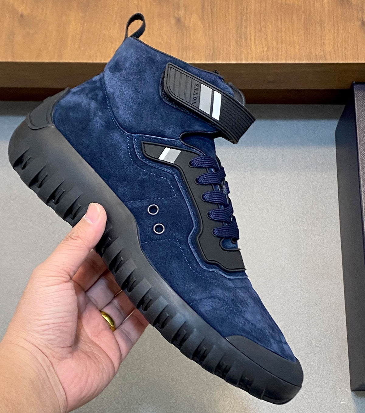 Високи кожени сникърси