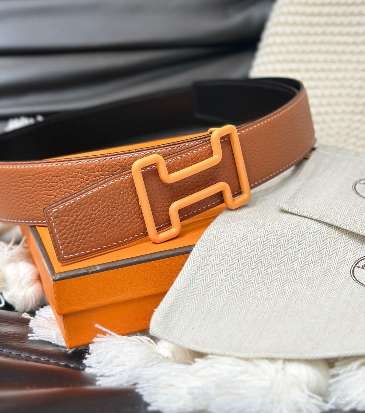 Tonight Color belt buckle &amp; Reversible leather strap 38 mm