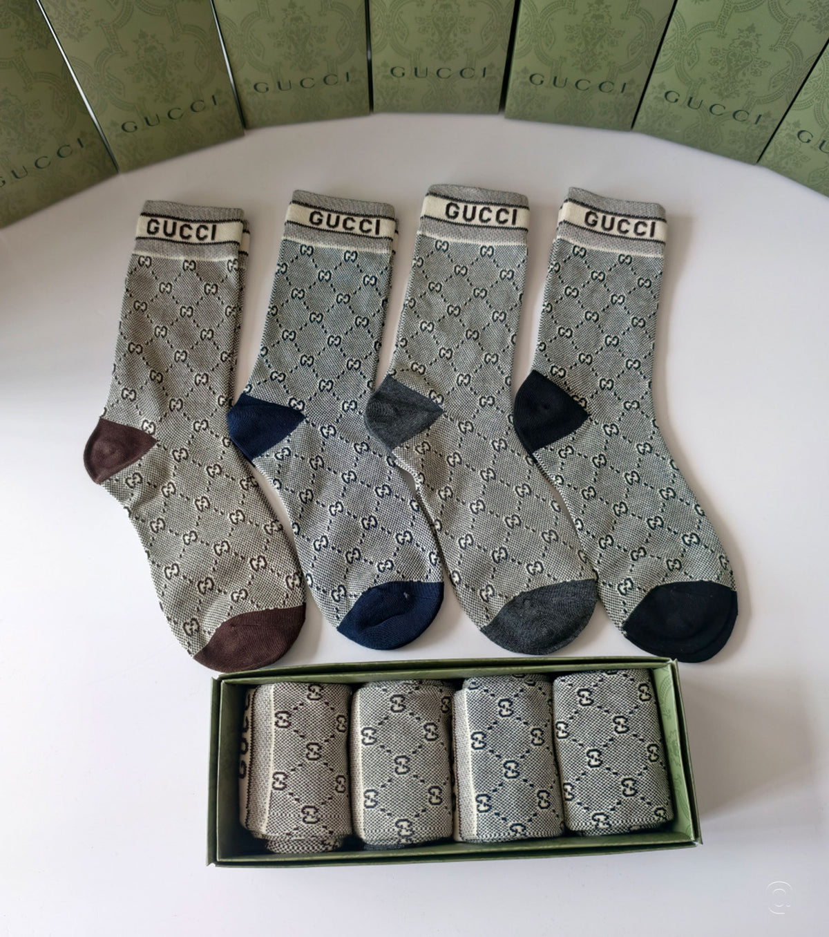 Дамски чорапи 4 бр.