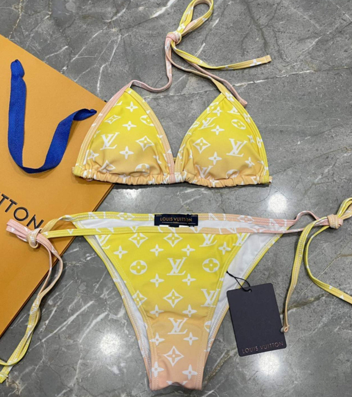 Бански от три части