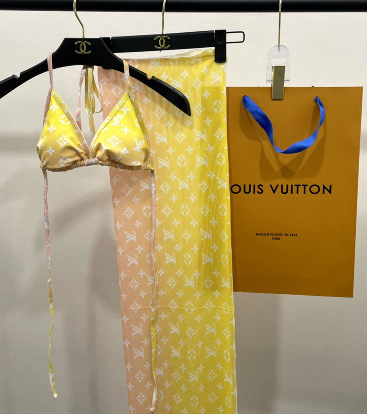 Бански от три части