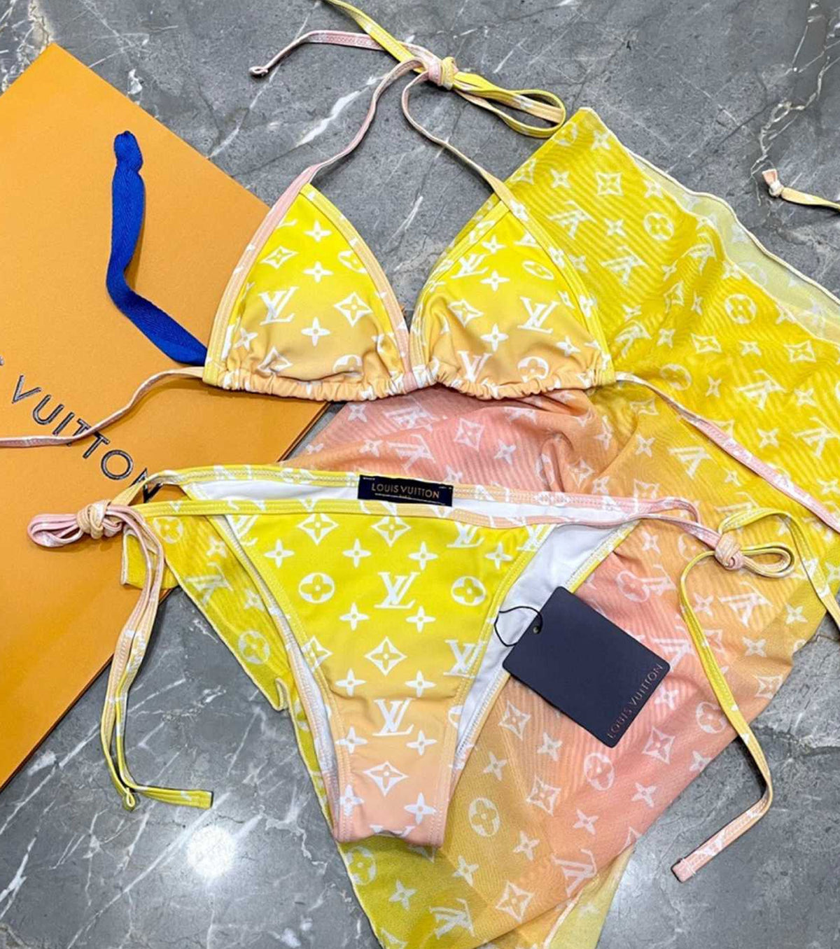 Бански от три части