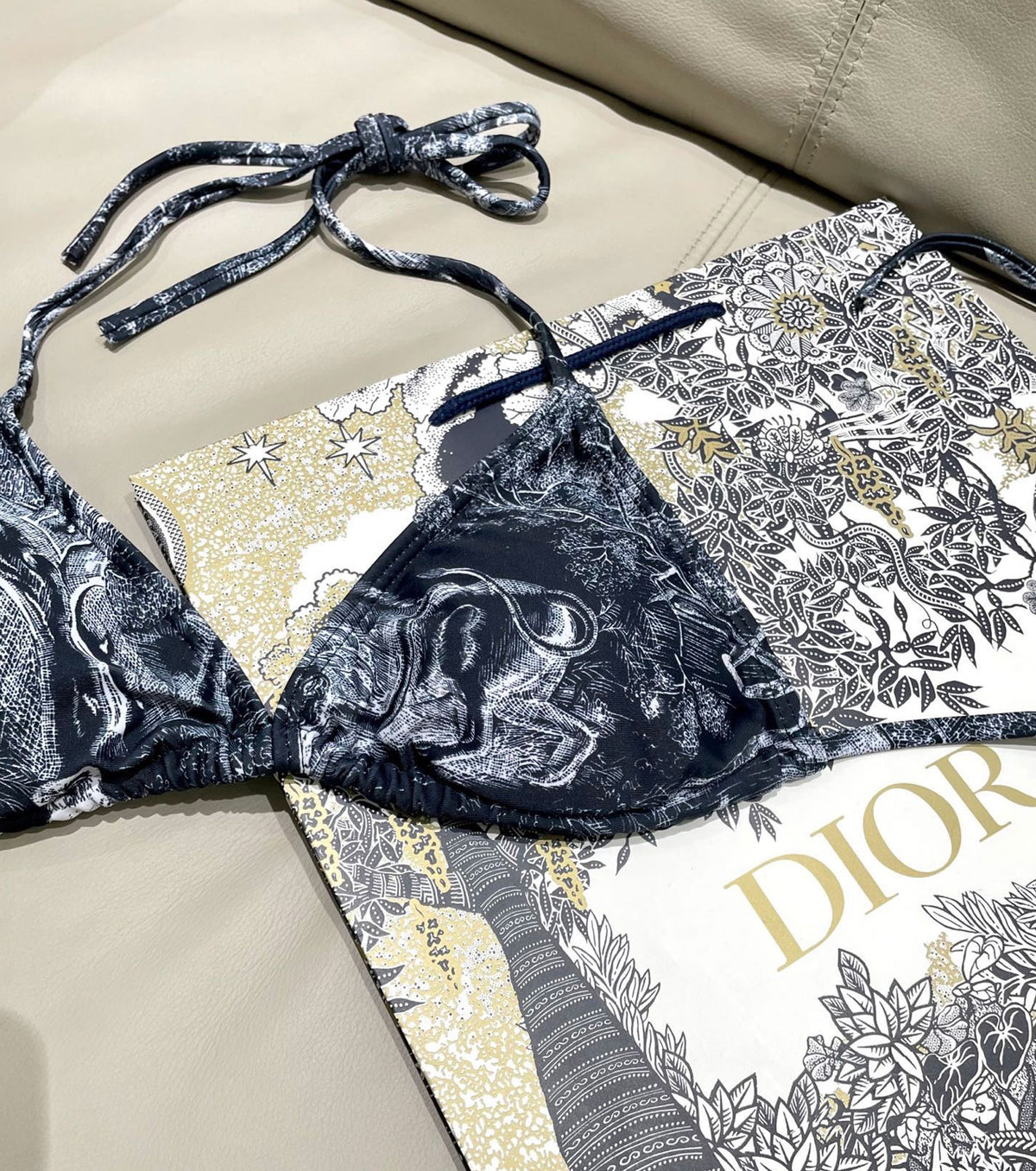 Бански от три части