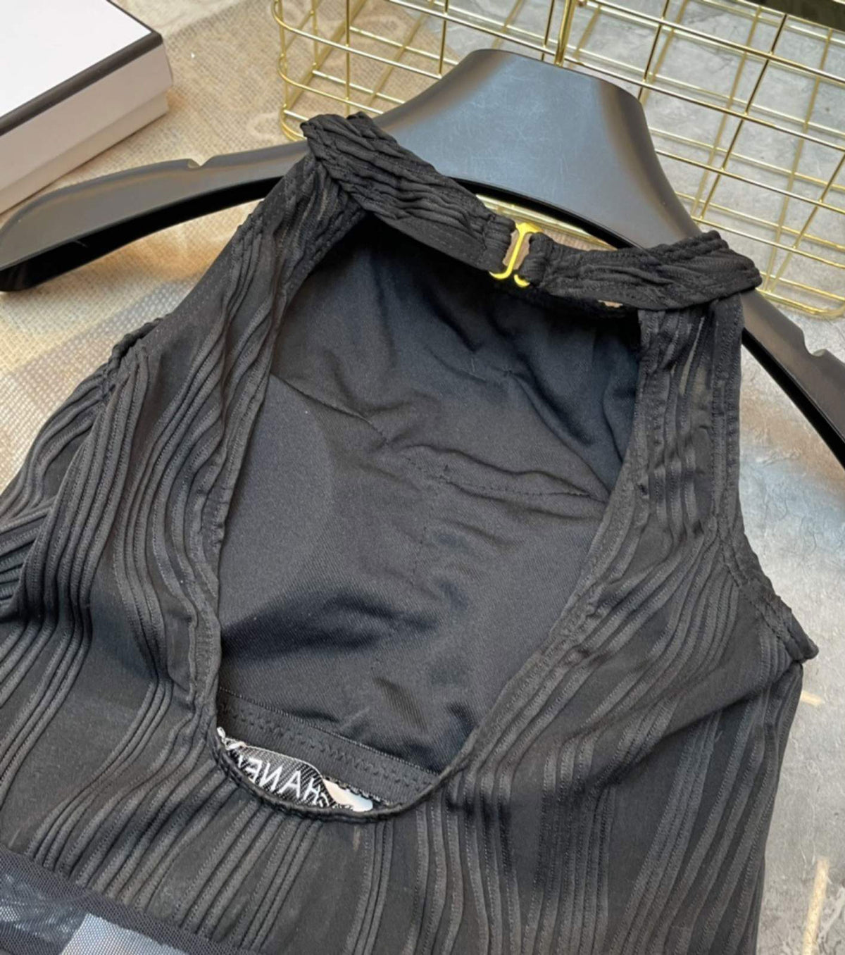 БАНСКИ КОСТЮМ