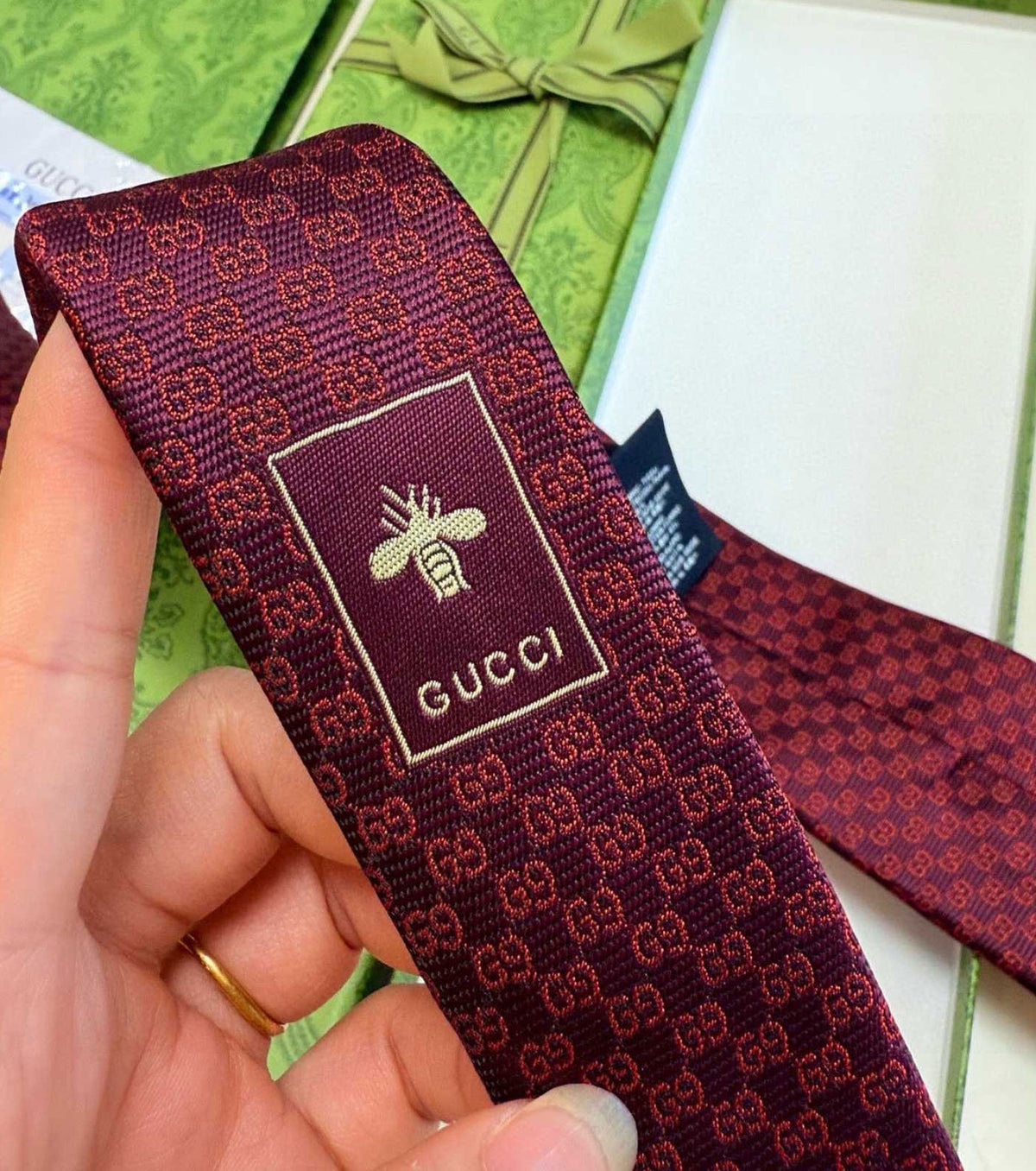 GG копринена жакардова вратовръзка GG