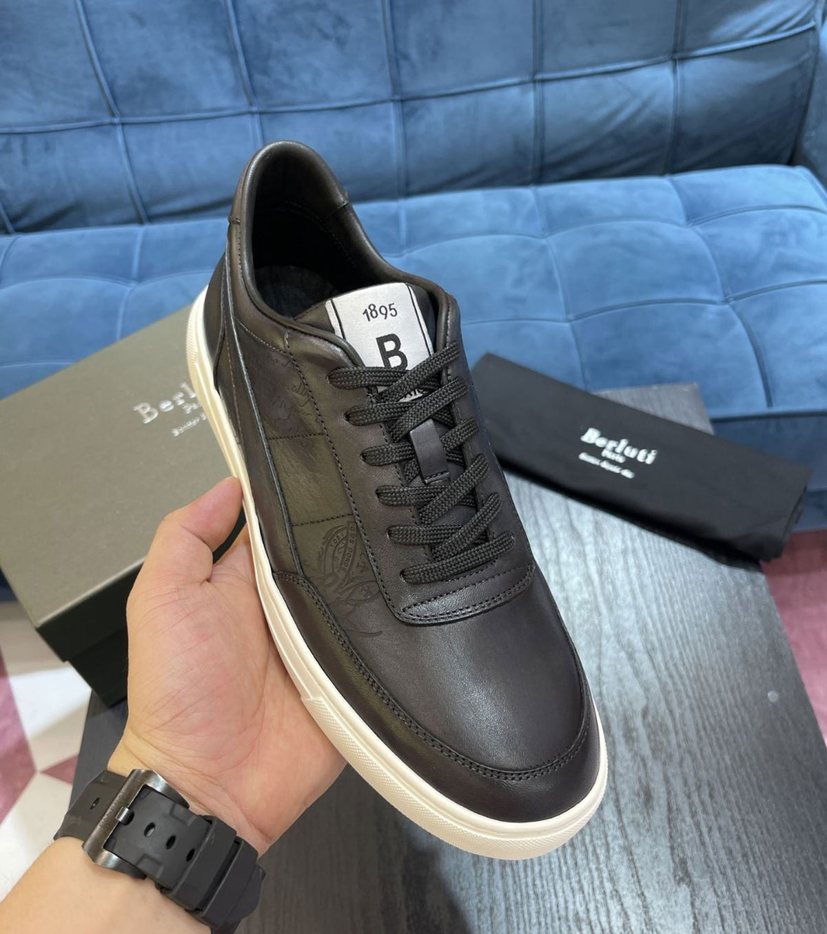 Кожени маратонки