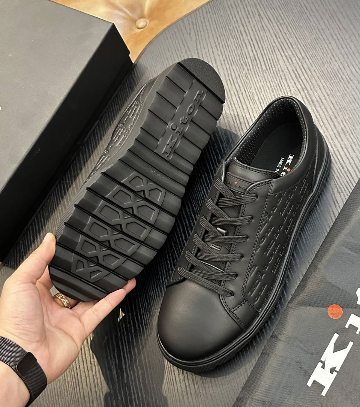 Leather Sneaker