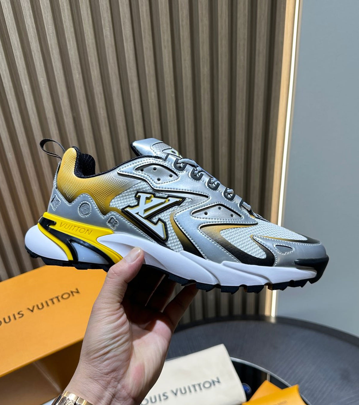 LV Runner Tatic Sneaker