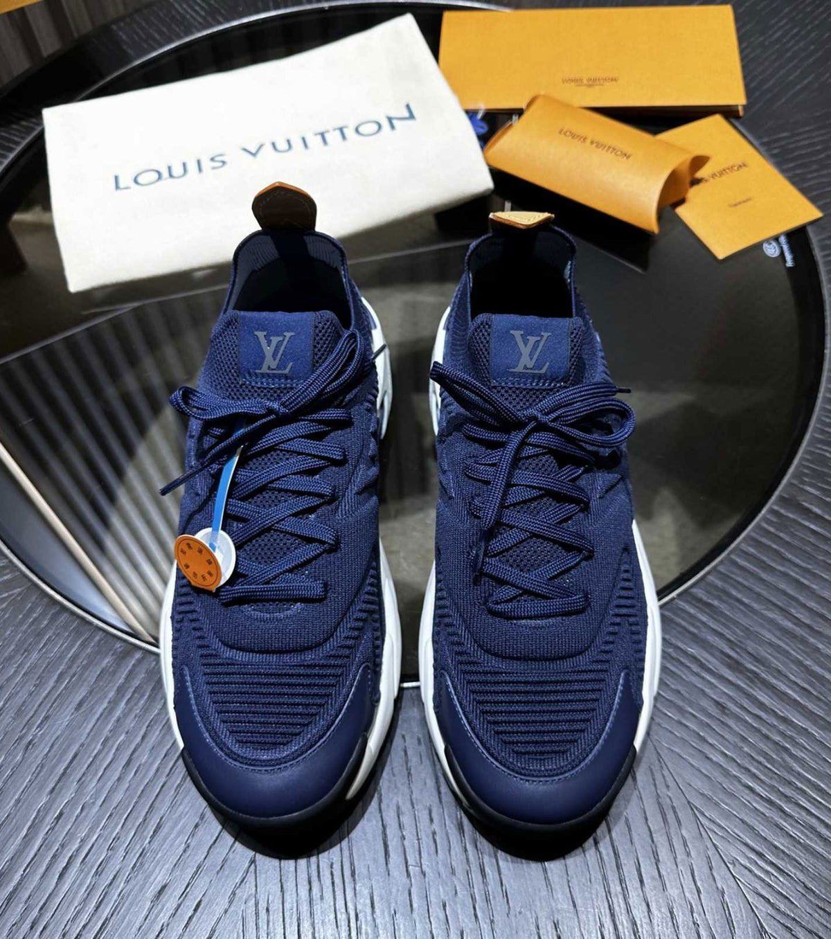 LV Runner Tatic Sneaker