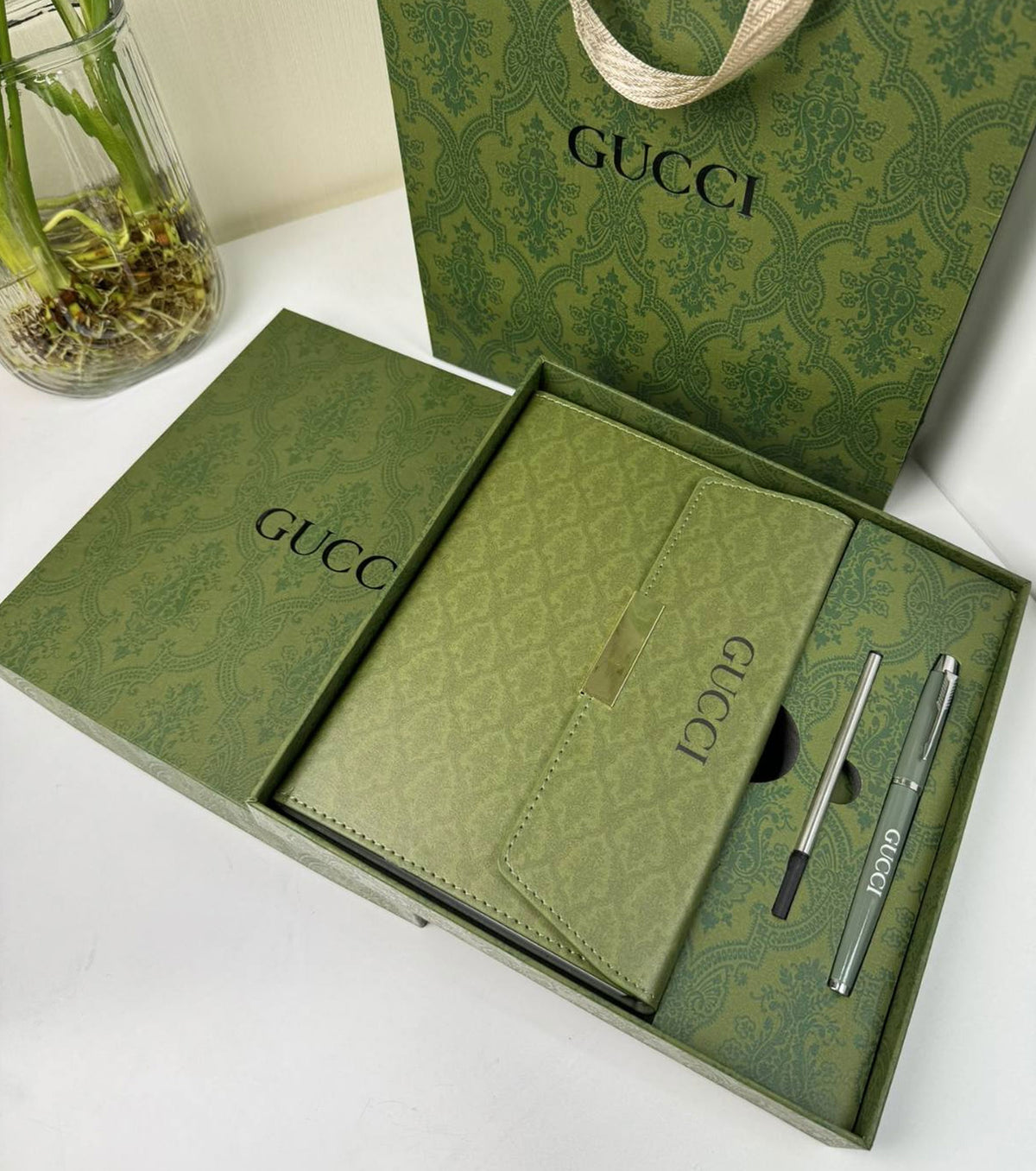 Комплект тефтер и химикалка