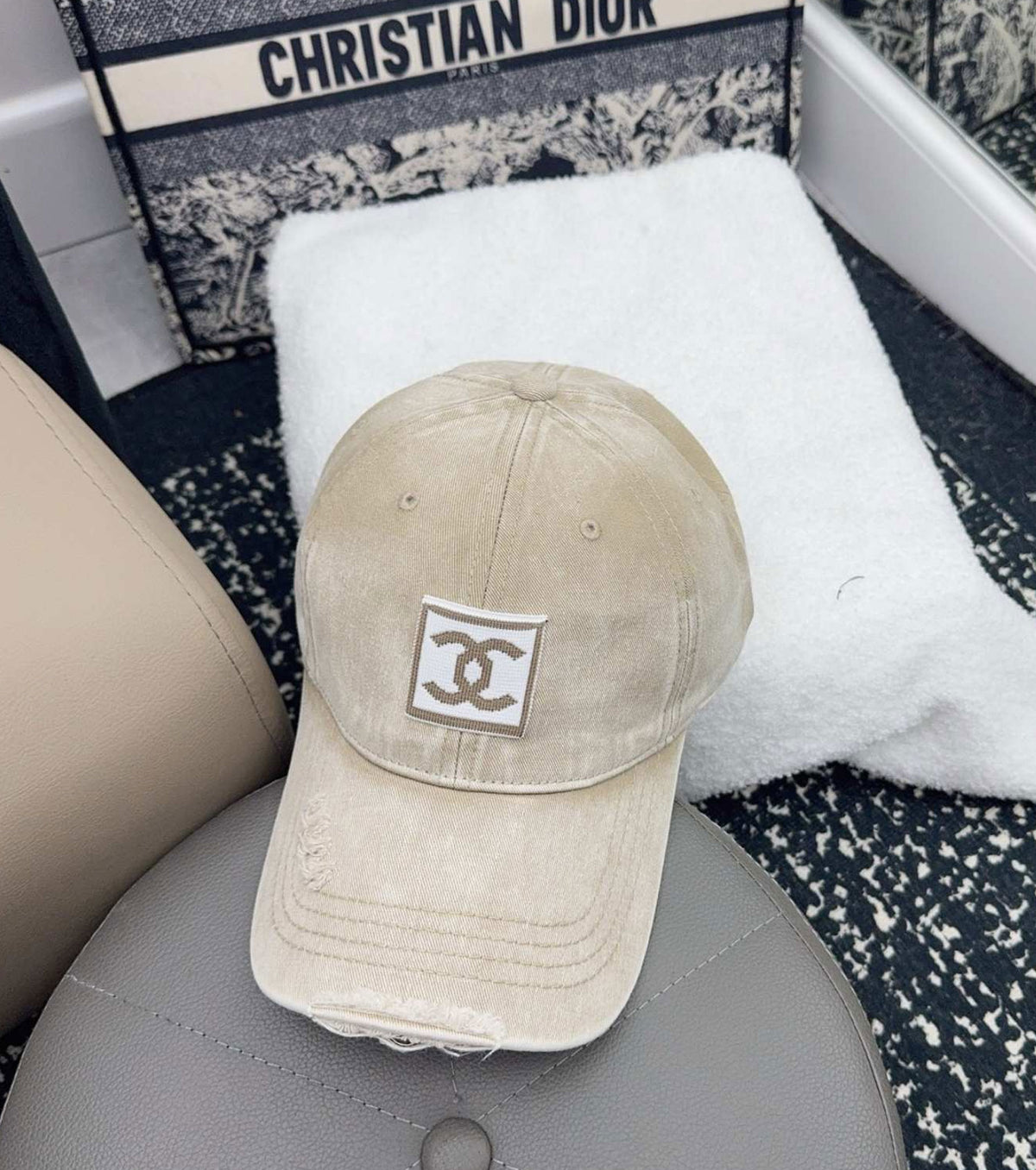 Дънкова бейзболна шапка