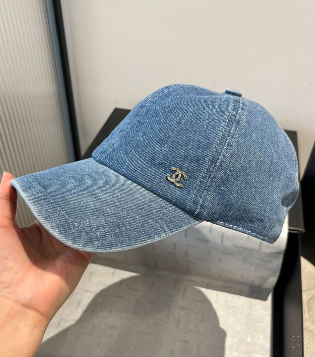 Дънкова бейзболна шапка