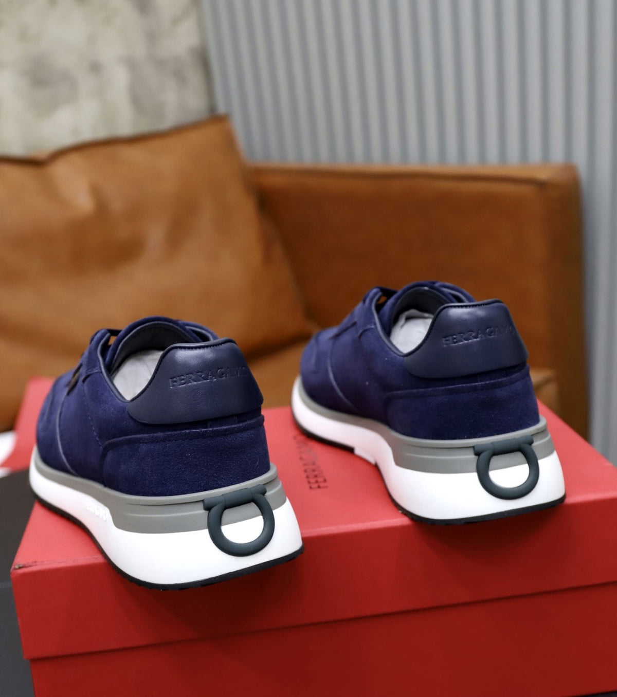 Кожени маратонки