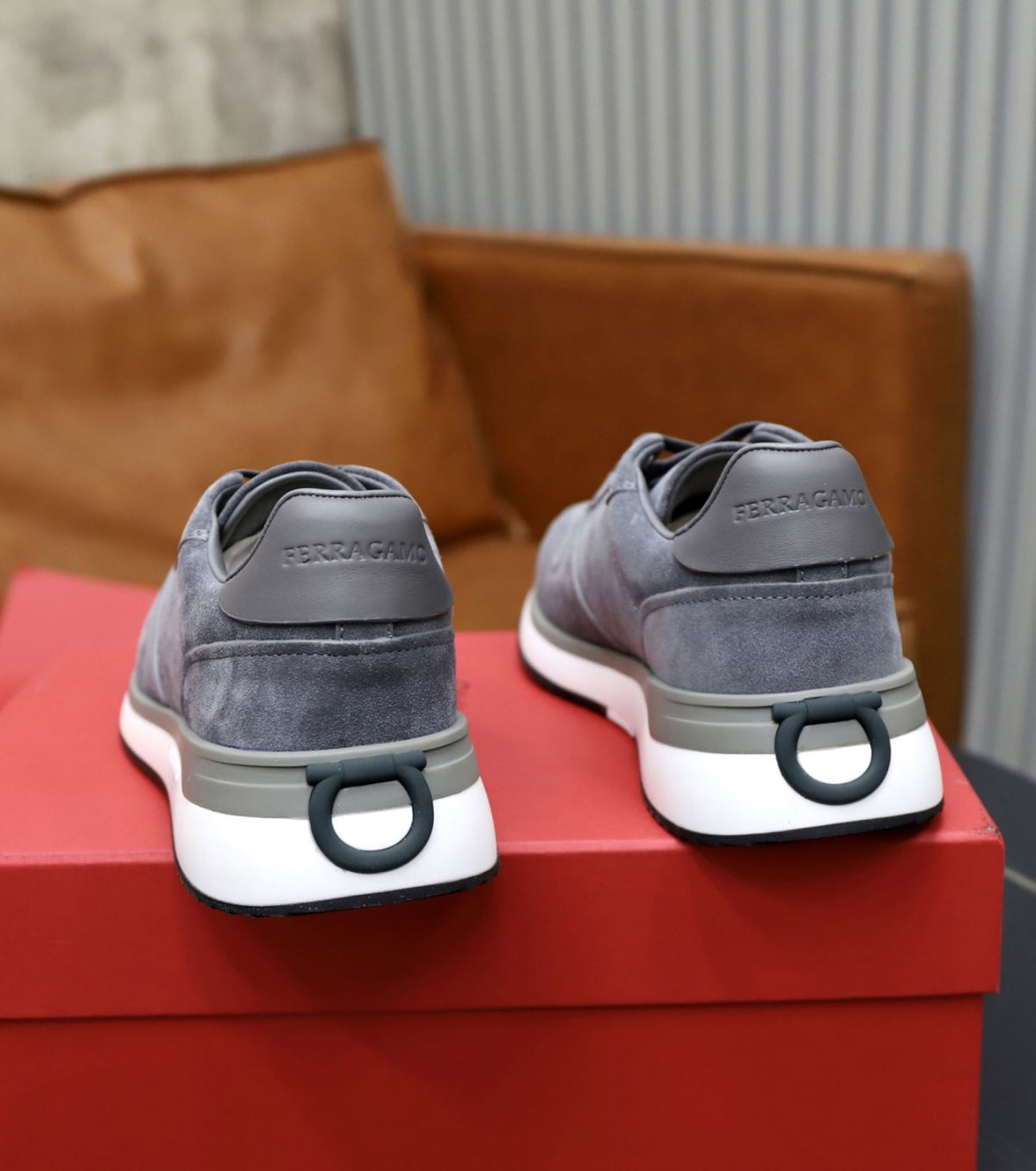 Кожени маратонки