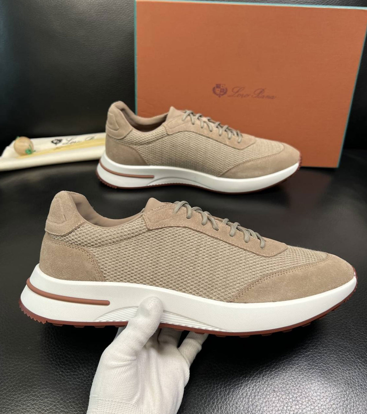 Кожени маратонки