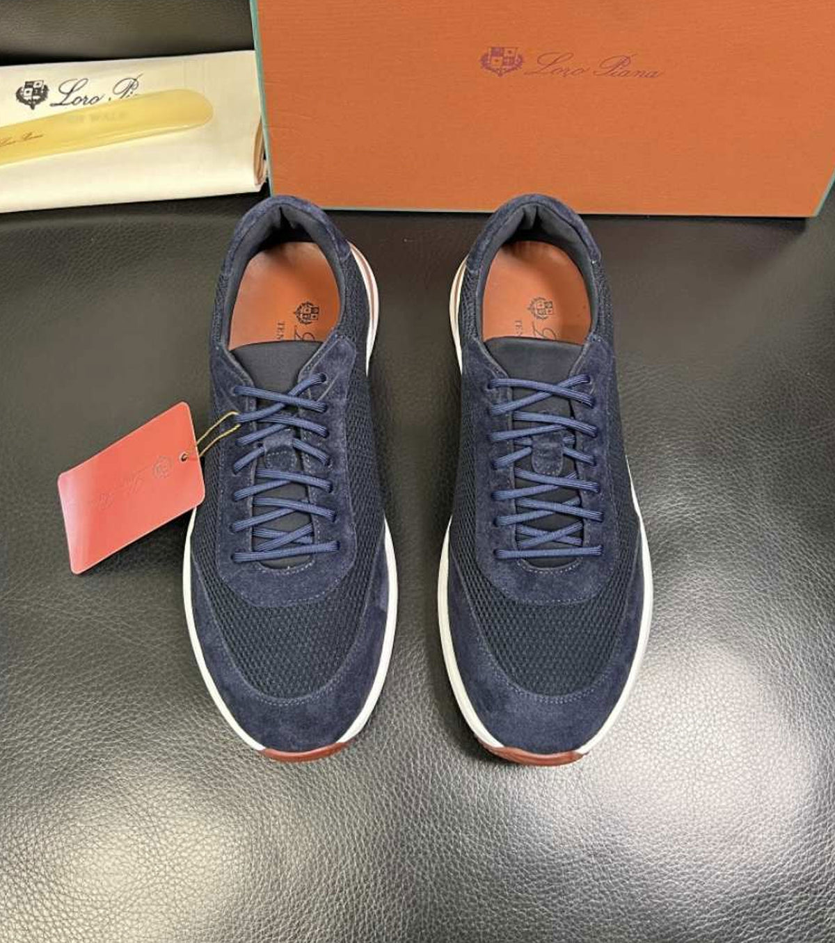 Кожени маратонки