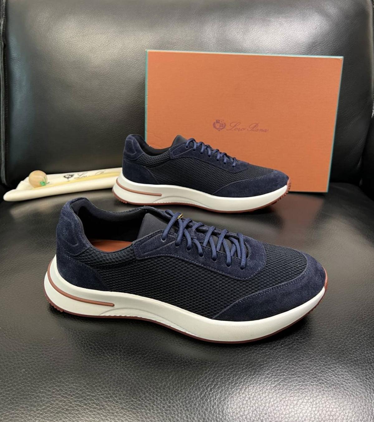 Кожени маратонки