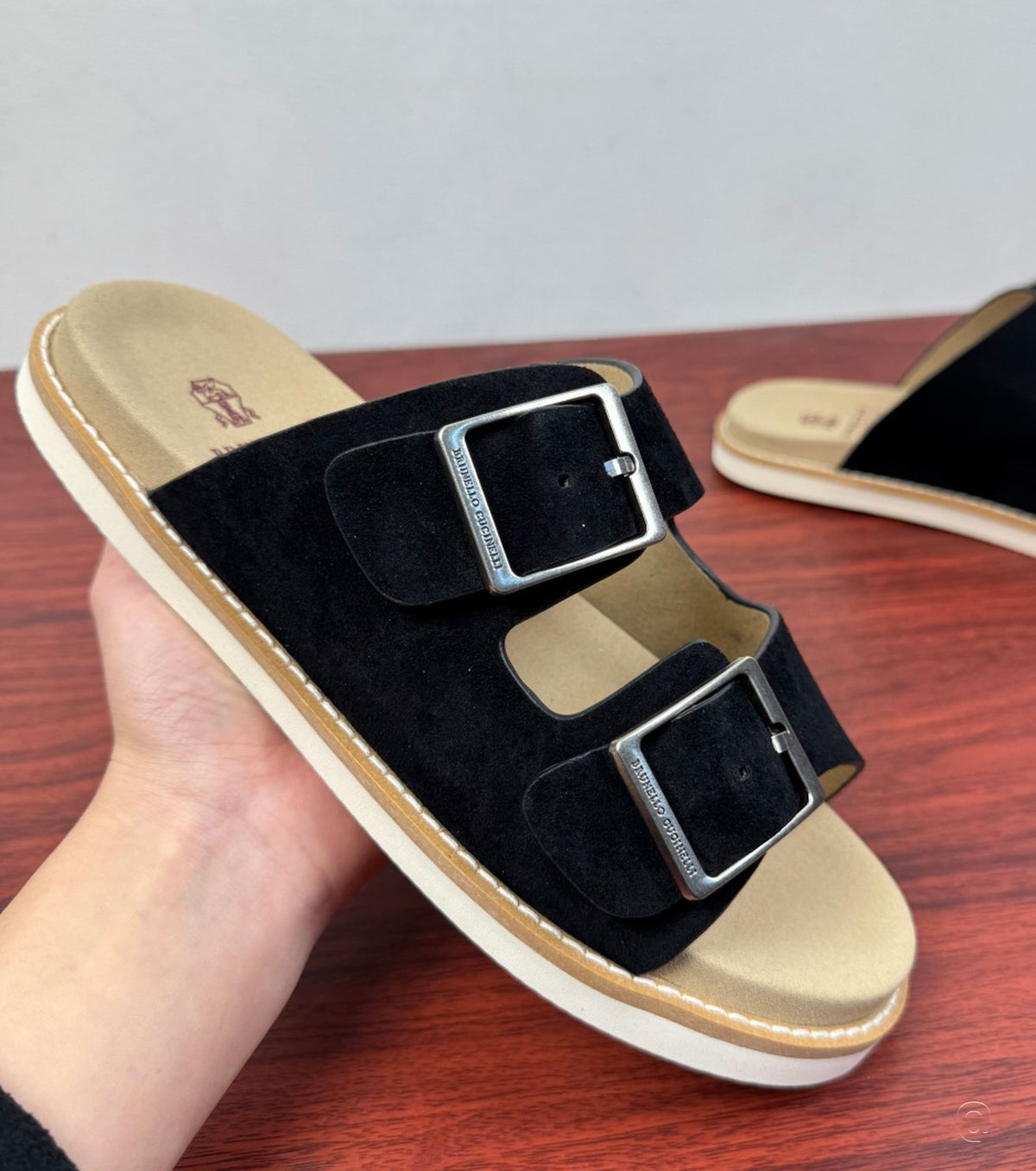 Велурени чехли