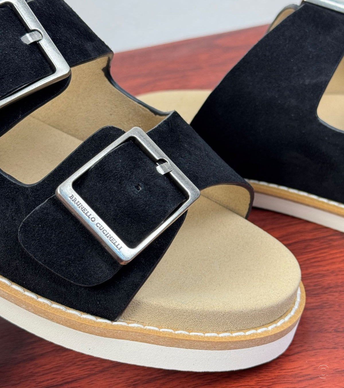 Велурени чехли