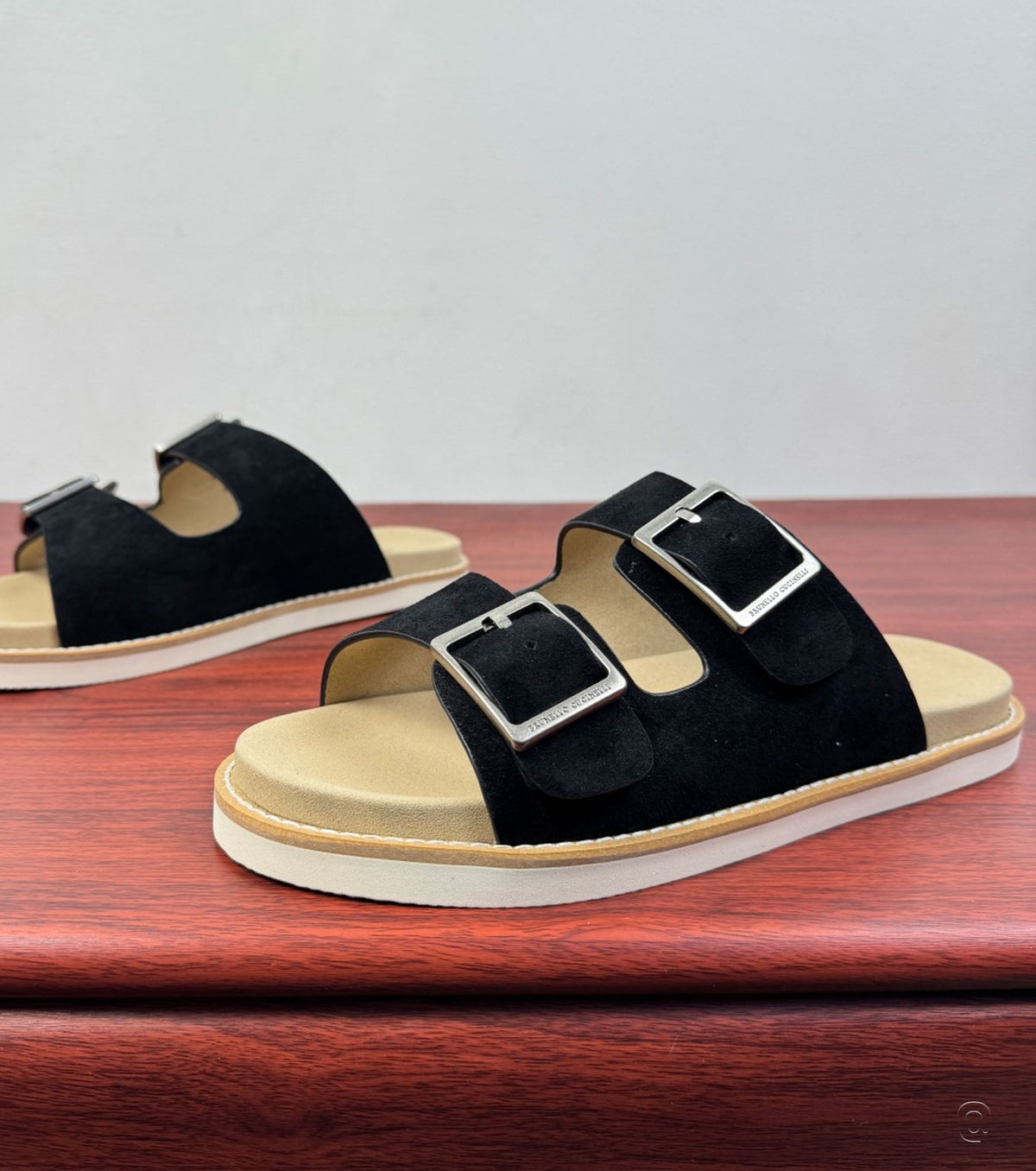 Велурени чехли