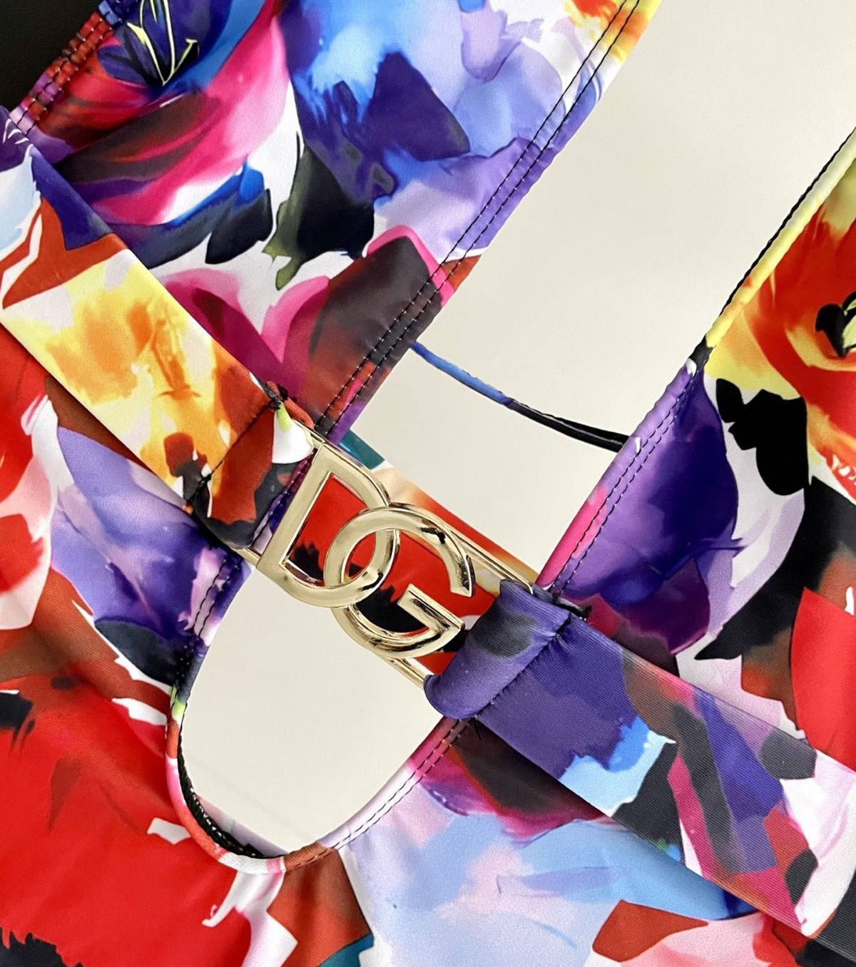 БАНСКИ КОСТЮМ