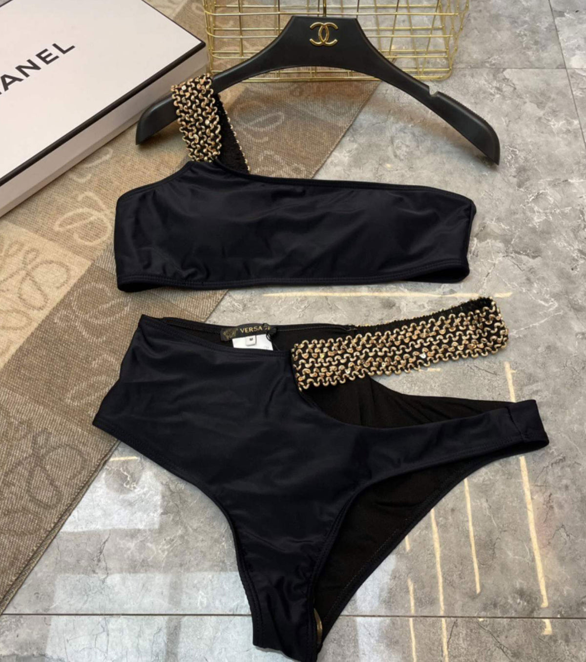 Бански от две части