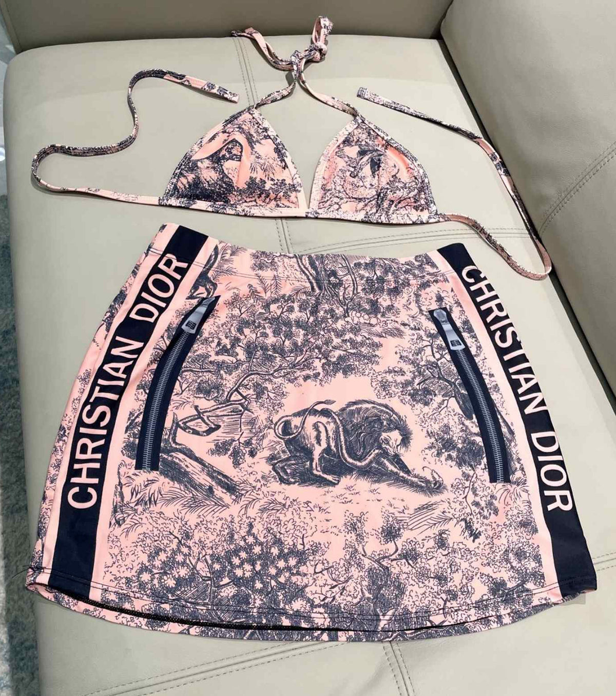 Бански от три части