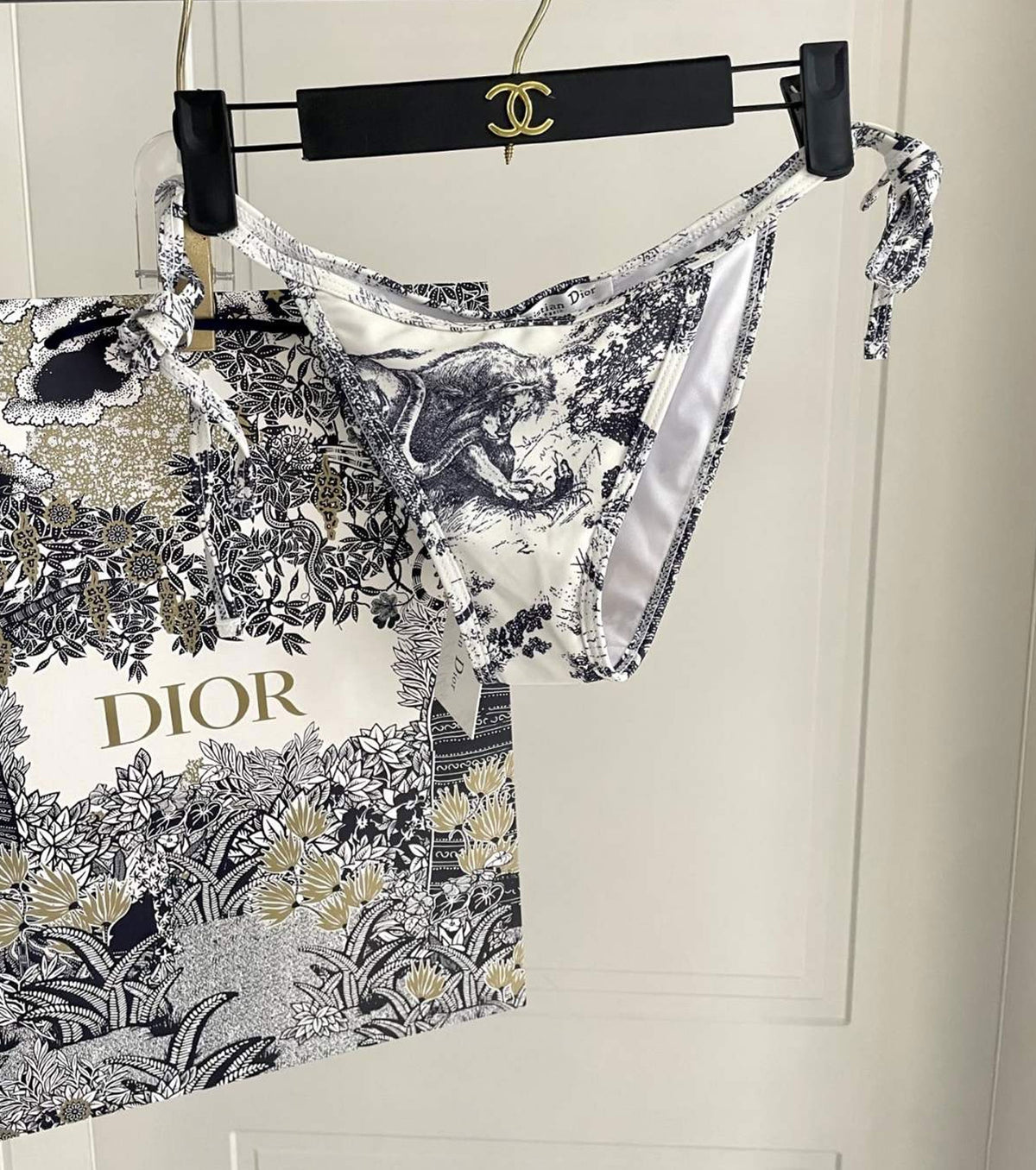 Бански от три части