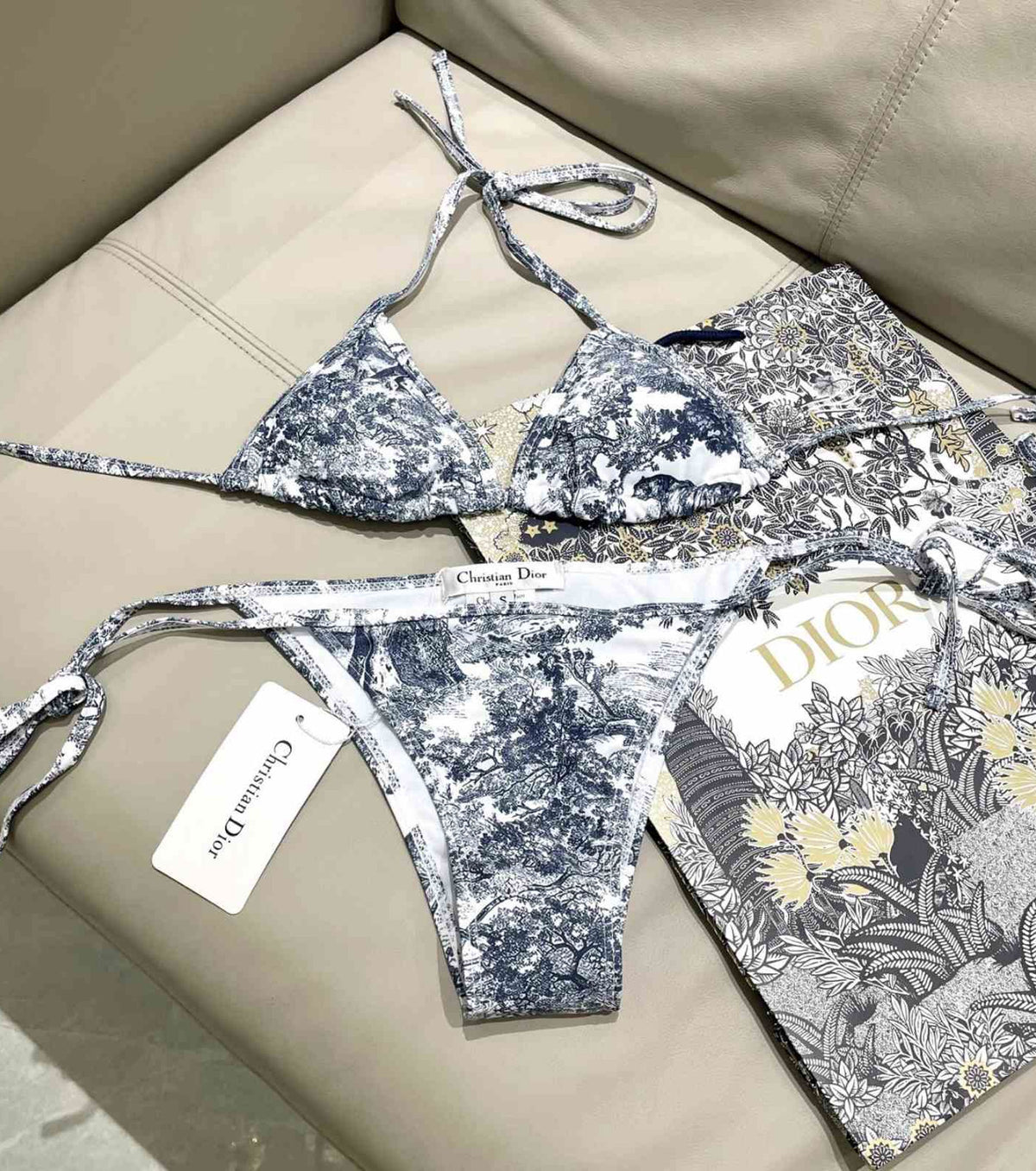 Бански от три части