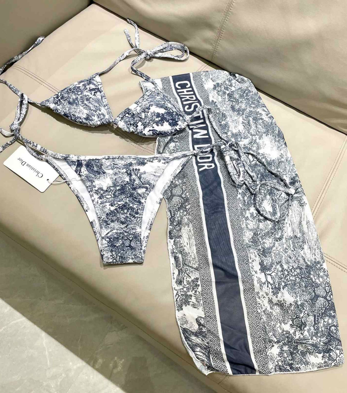 Бански от три части