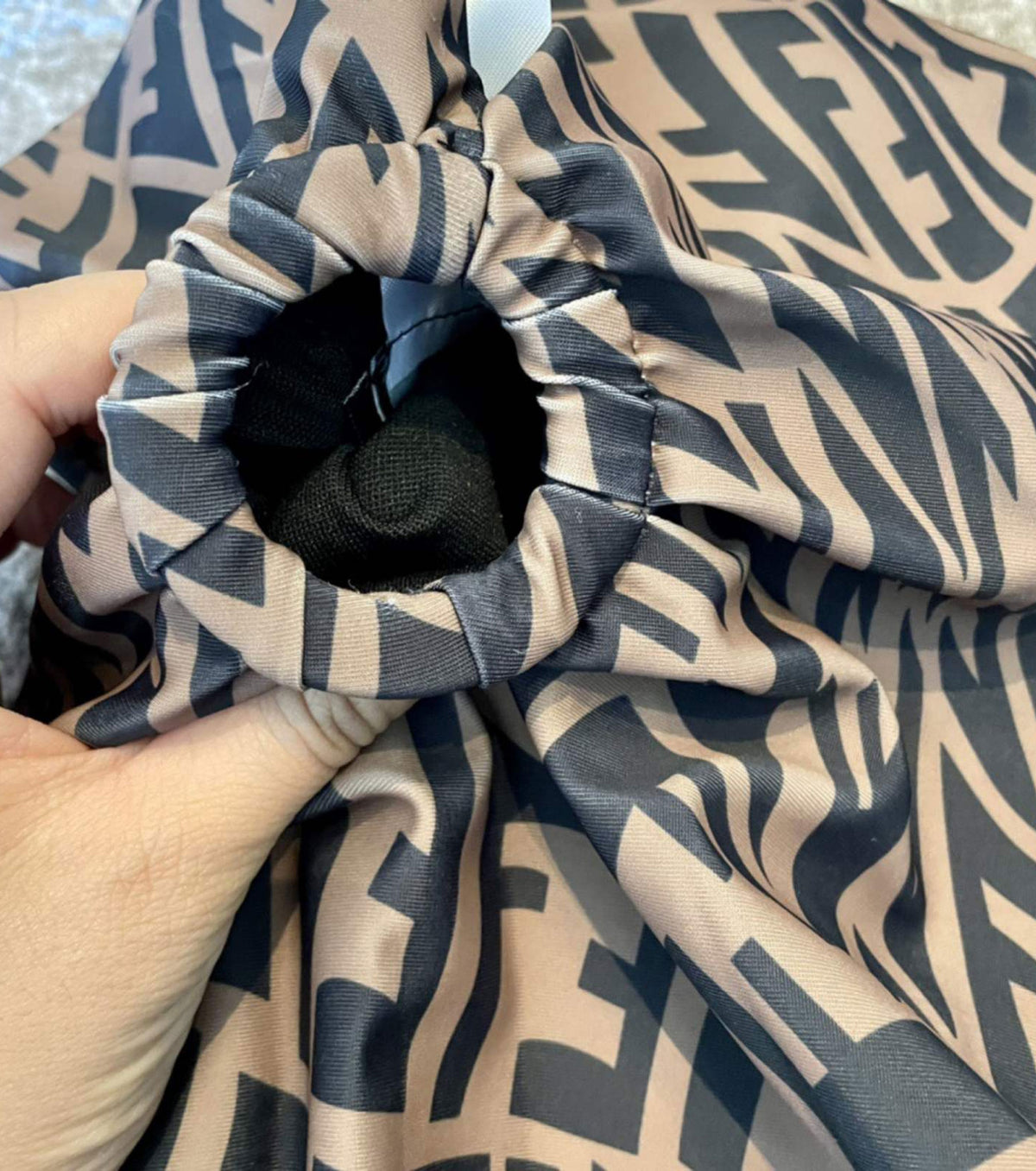 БАНСКИ КОСТЮМ