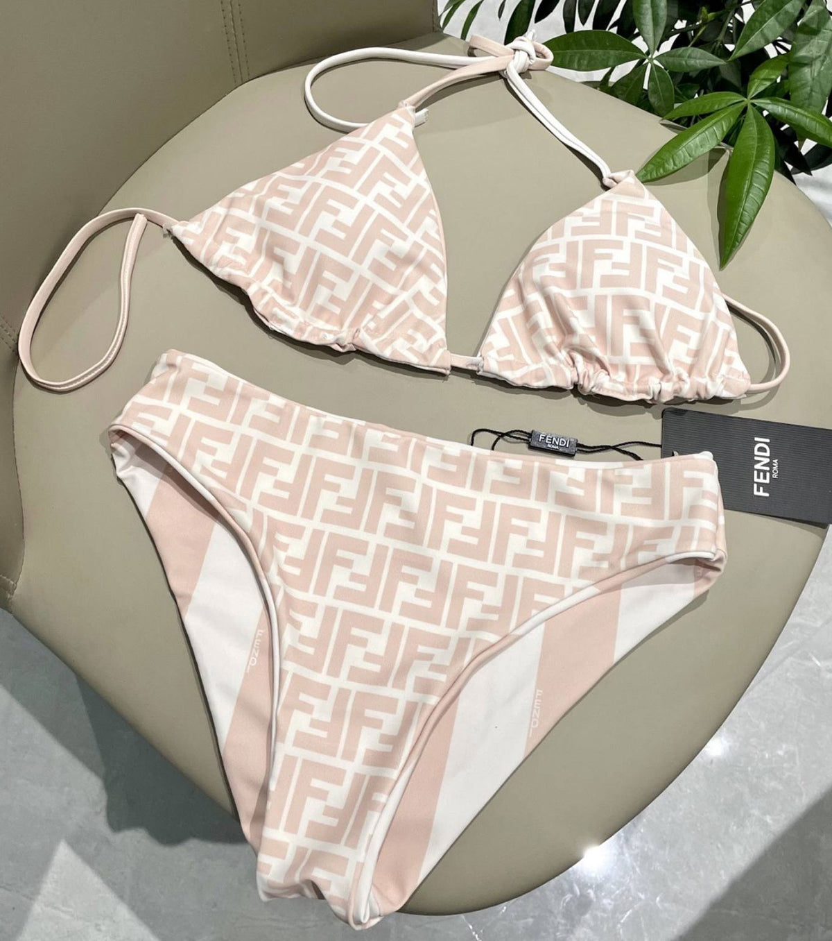 Бански от две части