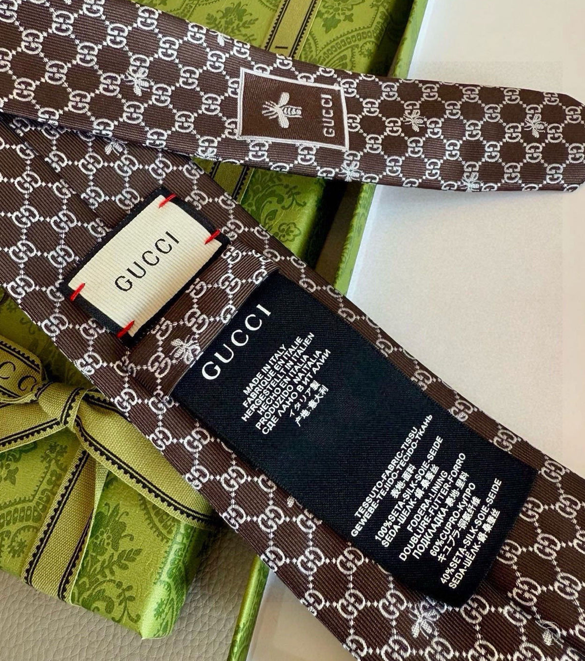 Вратовръзка BEE GOLD GG с монограм