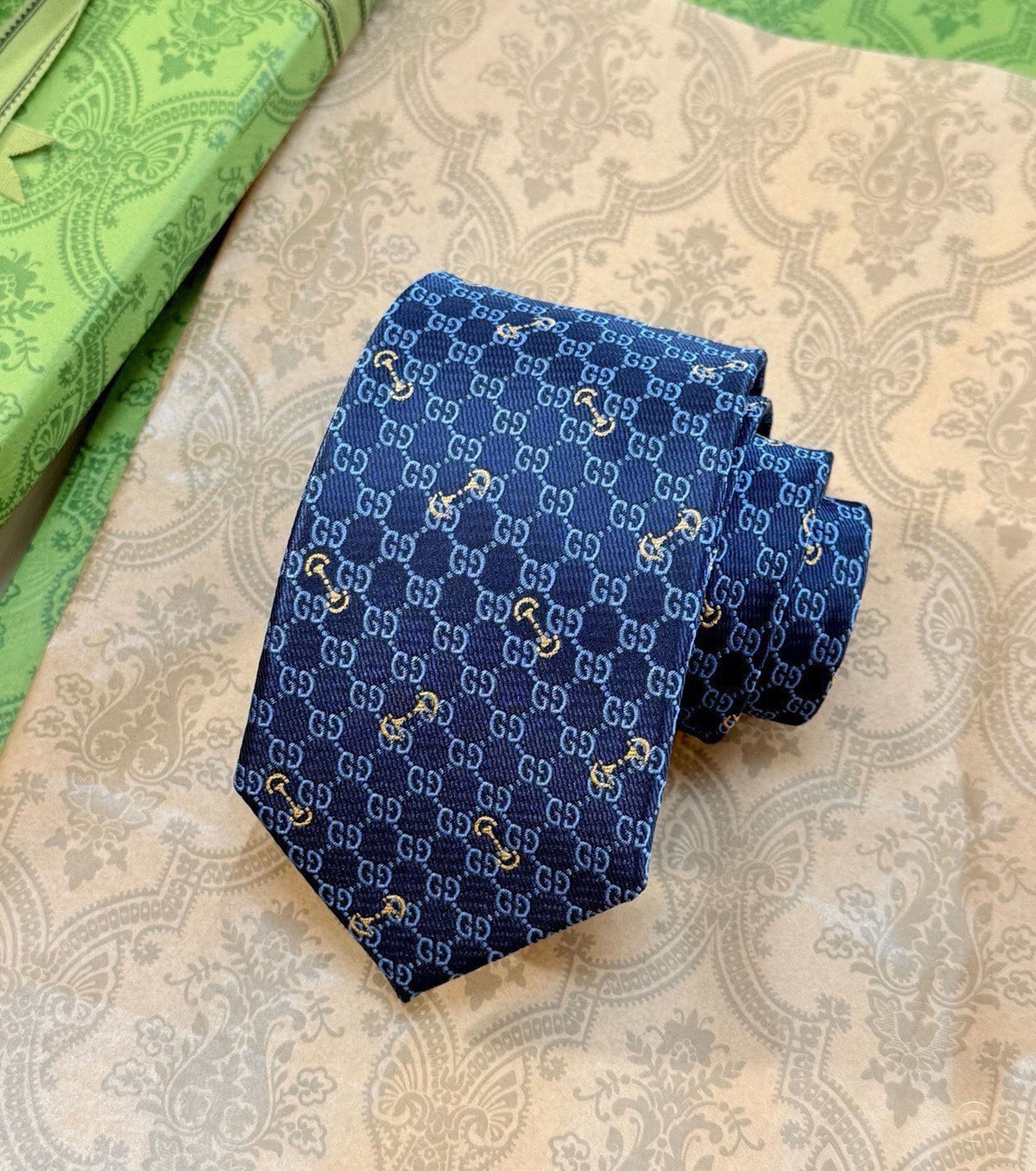 GG копринена жакардова вратовръзка GG