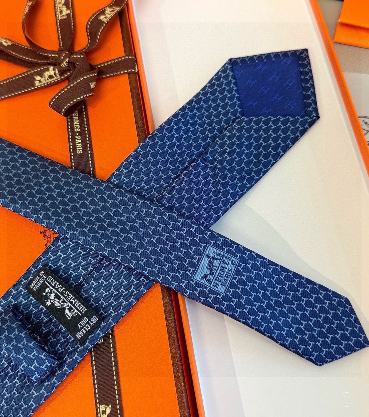 Вратовръзка Hilario 