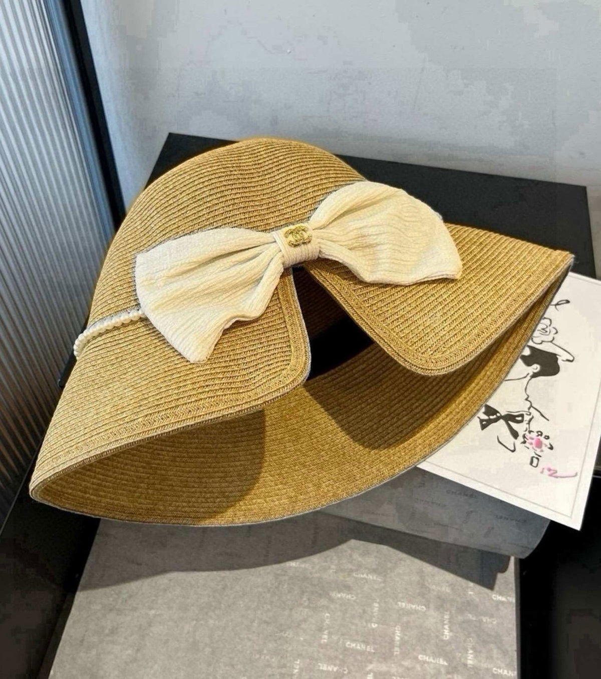 Сламена шапка