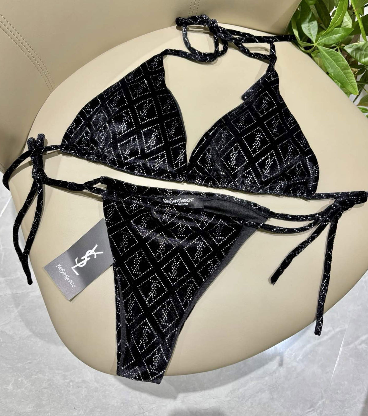 Бански от три части