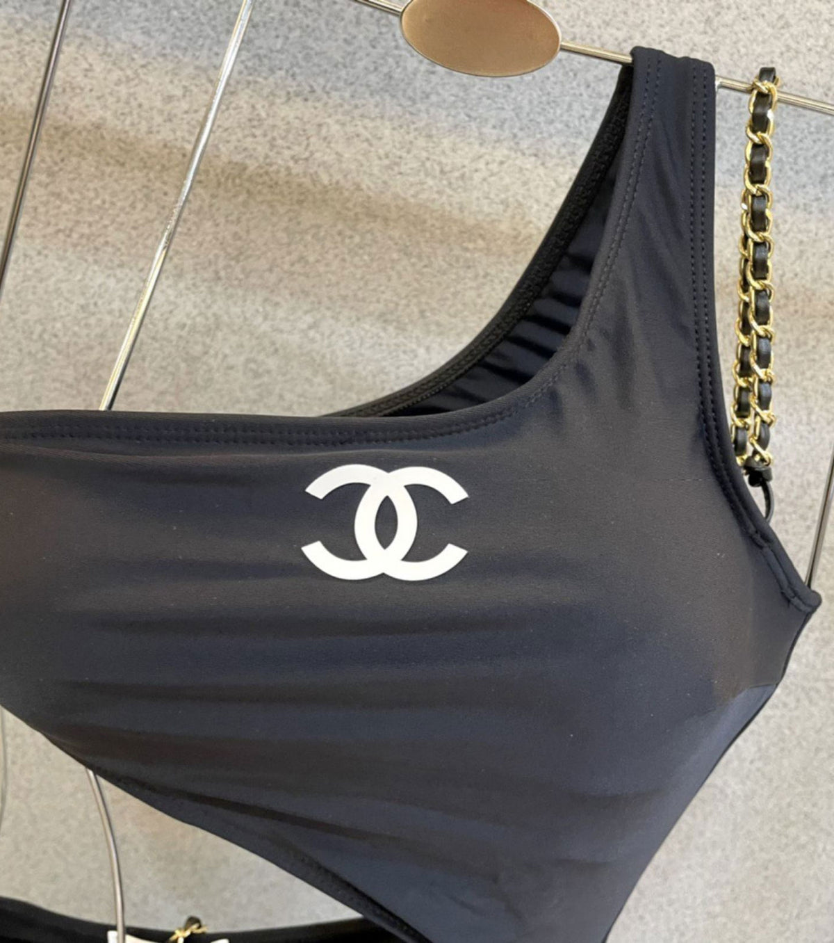 ONE-PIECE SWIMSUIT