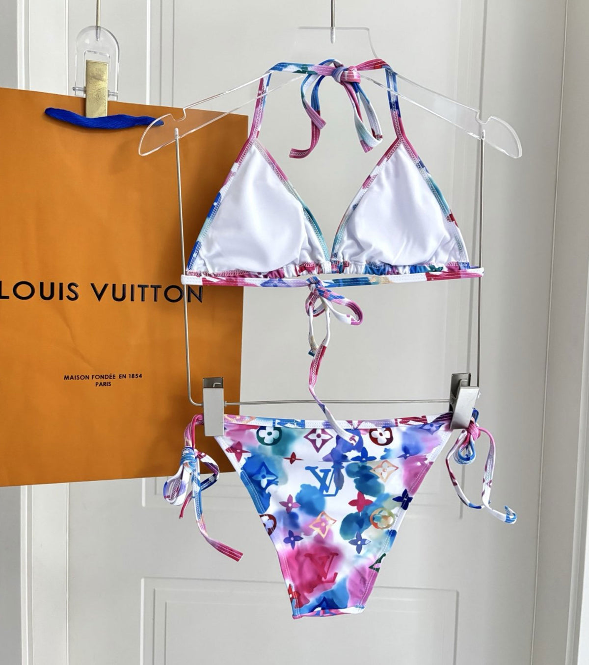 Бански от две части