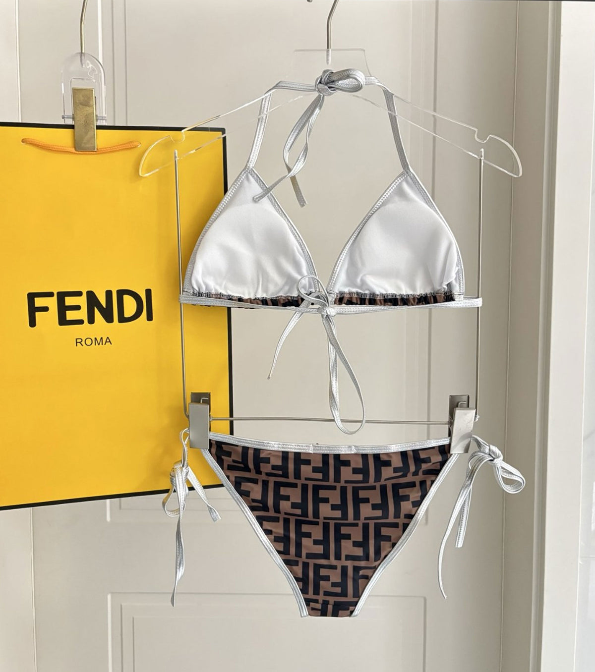 Бански от две части