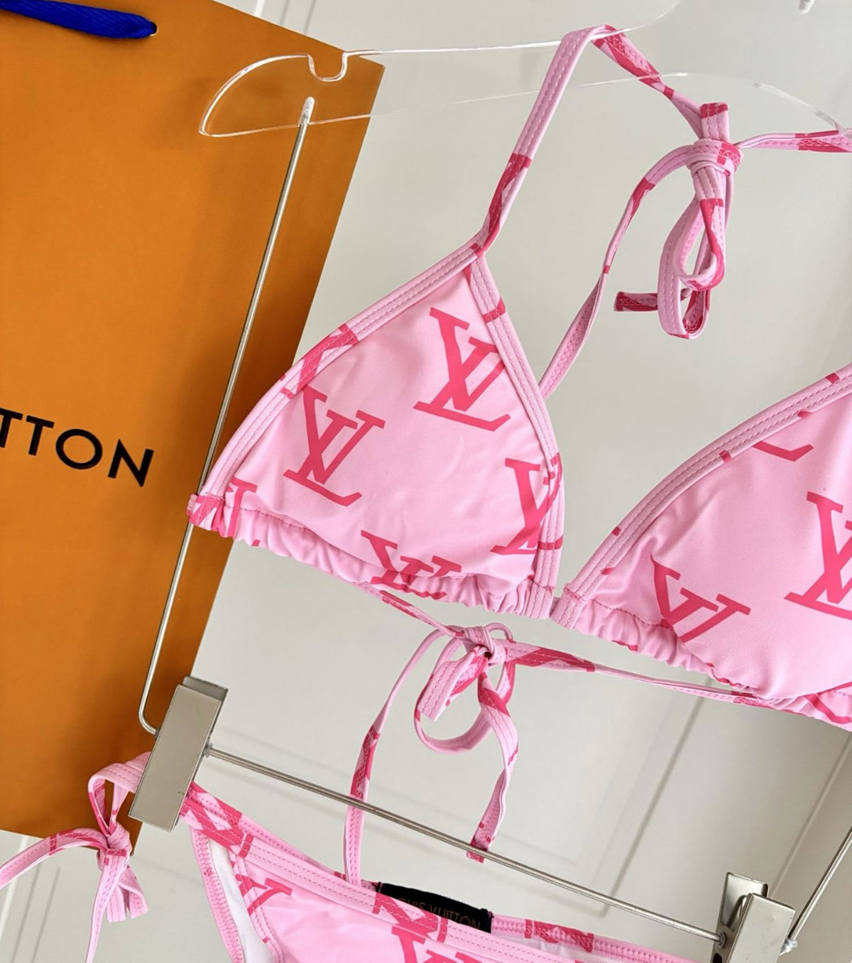 Бански от две части