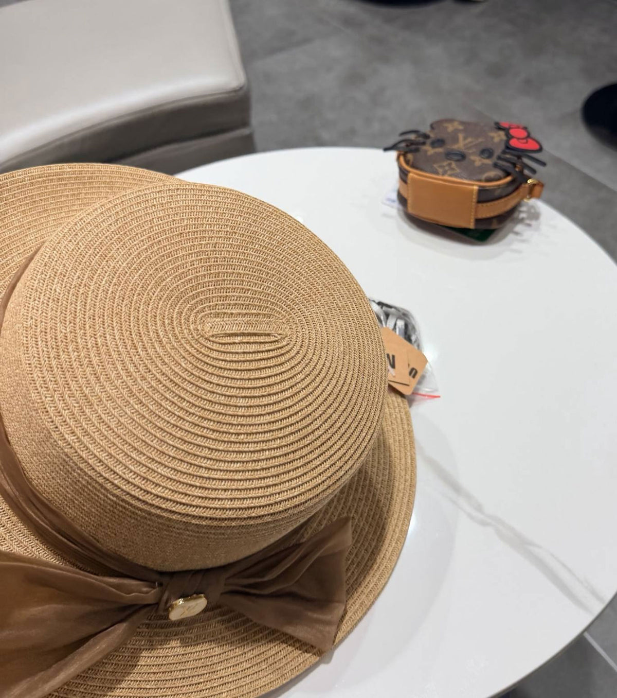 Сламена шапка