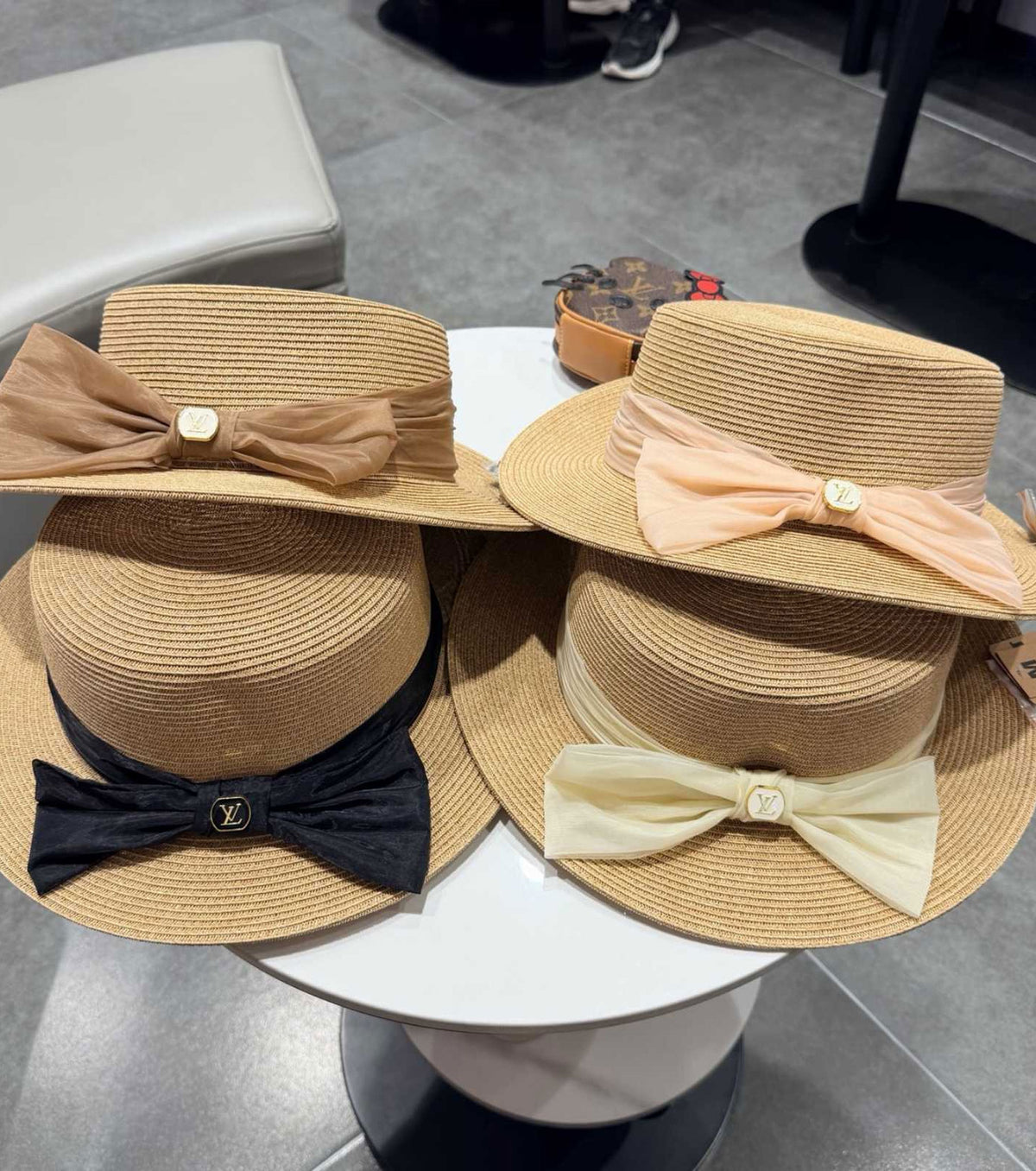 Сламена шапка