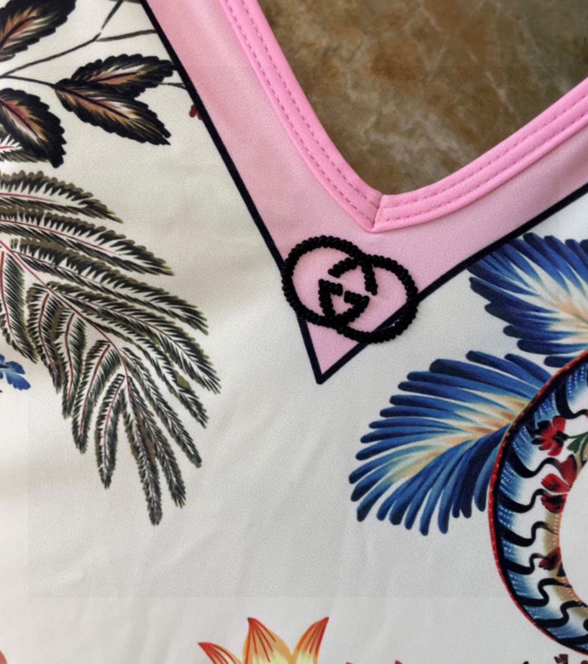 БАНСКИ КОСТЮМ